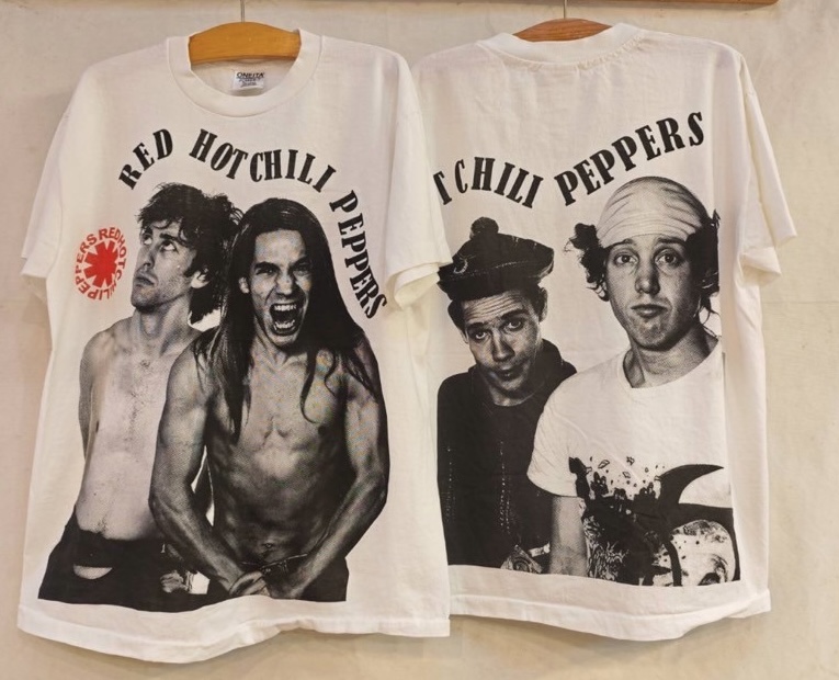 The Red Hot Chili Peppers  type-B